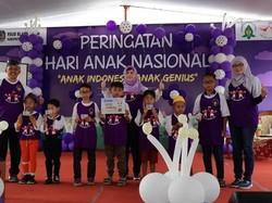 Makin Banyak Pasien Anak di Banyuwangi yang Terima Kartu Gandrung