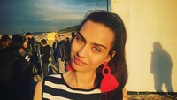 Wajah cantik Gulse kini sering menghiasi acara-acara televisi di Turki. (Foto: dok.Instagram)