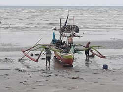 Gelombang Tinggi, BPBD Tuban Meminta Nelayan Tak Melaut