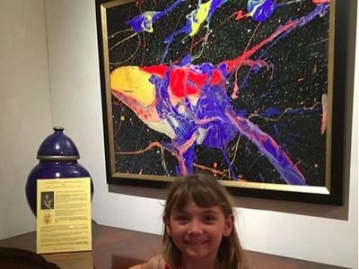 Ini Dia Pelukis Cilik yang Bisa Hasilkan Ratusan Juta Rupiah