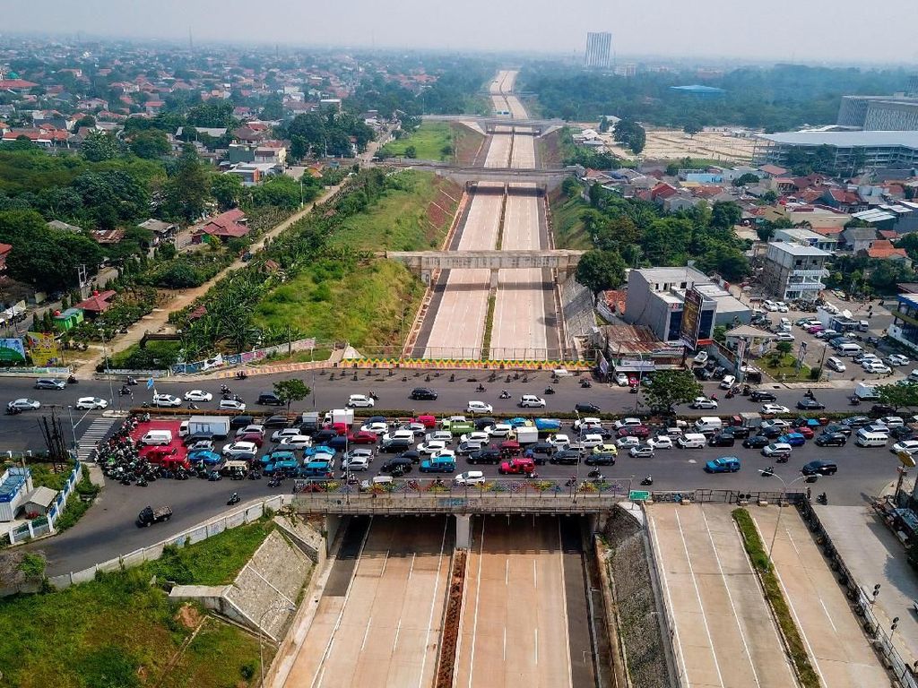 Tol Cinere-Serpong bakal Pecah Kemacetan di JORR Tol Cinere-Serpong bakal Pecah Kemacetan di JORR