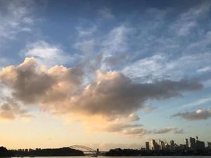 Tinggalkan Australia Demi Cinta dan Peluang Kerja