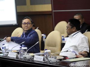 Zulhas Saran Capres-Cawapres Adu Pemikiran dengan Profesor Kampus