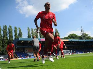 Cedera, Matip Tinggalkan Tur Pramusim Liverpool di AS