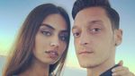 Amine Gulse, Pendukung Nomor Satu Mesut Oezil