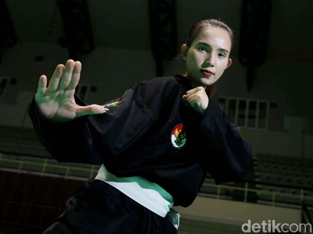 Pesilat Wewey Buru Emas Asian Games demi Haji Ortu Pesilat Wewey Buru Emas Asian Games demi Haji Ortu