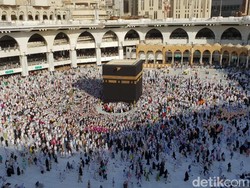 Cara Hindari Antrean Berjubel di Masjidil Haram