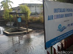 Air Limbah Genangi Pabrik IPAL Terpadu di Dayeuhkolot Bandung