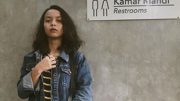 Ini Vokalis Band yang Dipeluk dan Dicium Iqbaal Ramadhan