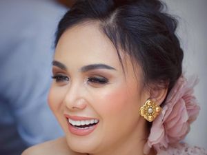 Ganti Gaya Rambut, Yuni Shara Banjir Pujian Tambah Awet Muda Ganti Gaya Rambut, Yuni Shara Banjir Pujian Tambah Awet Muda