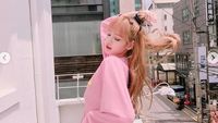 Dilecehkan Young Lex, Ini Pesona Si Cantik Lisa BLACKPINK