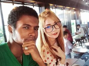 10 Pasangan Bukti Cinta Tak Lihat Fisik dan Warna Kulit, Ada dari Indonesia