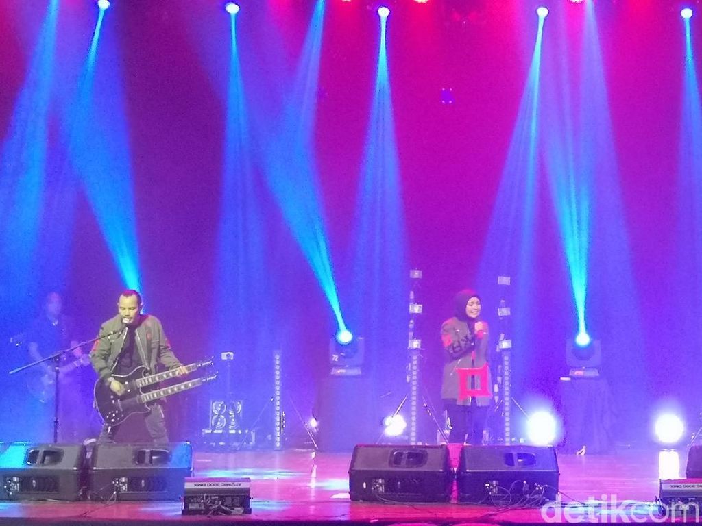 Lewat Konser, Kotak Buktikan Masih Ada Lewat Konser, Kotak Buktikan Masih Ada