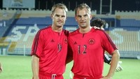 Frank De Boer dan Ronald De Boer adalah si kembar yang melegenda di sepakbola Belanda. (Foto: Karim Jaafar/AFP)