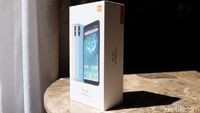 Unboxing Mi A2, Ponsel Android One Terbaru Xiaomi