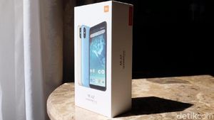 Unboxing Mi A2, Ponsel Android One Terbaru Xiaomi