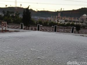 Brrr...Suhu di Dieng Hari Ini Minus 5 Derajat Celsius