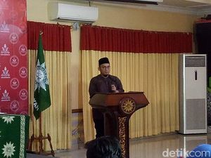 Pemuda Muhammadiyah: Cari Partai Antikorupsi Seperti Cari Hantu