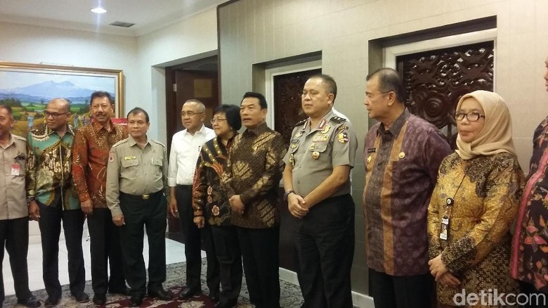 Moeldoko Minta Siaga Kebakaran Hutan Jelang Asian Games