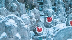 Foto: Benda Keramat Penjaga Arwah Anak dari Kyoto