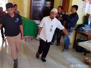 Insiden Keong Racun, Ini Hasil Autopsi Jasad Remaja Sukabumi Insiden Keong Racun, Ini Hasil Autopsi Jasad Remaja Sukabumi