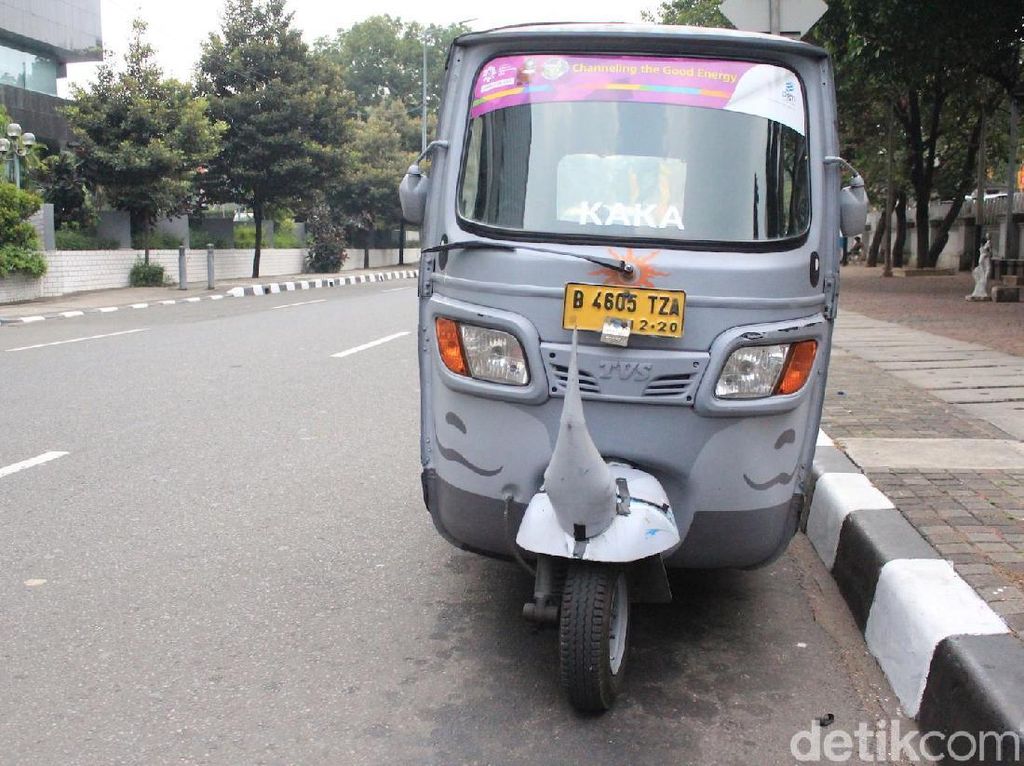 Sekilas Jadi Penumpang Bajaj Maskot Asian Games 2018 Sekilas Jadi Penumpang Bajaj Maskot Asian Games 2018