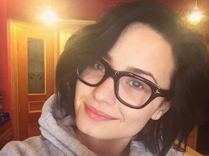 Ini Bukti Kalau Demi Lovato Penggemar Kafein