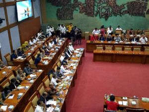 Sandiaga Rapat dengan Komisi X DPR soal Persiapan Asian Games
