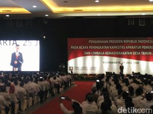 Berkunjung ke Yogya, Jokowi Makan Siang Bareng Sultan