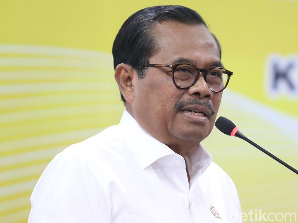 Prasetyo Ingin Jaksa Agung Penerusnya Berasal dari Internal Kejaksaan Prasetyo Ingin Jaksa Agung Penerusnya Berasal dari Internal Kejaksaan