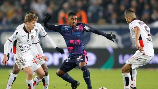 Direbut Barca dari Roma, Siapa Sih Malcom?