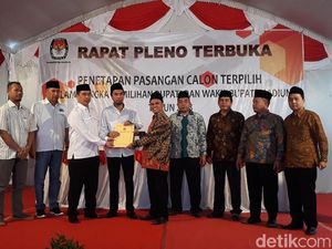 KPU Madiun Resmi Tetapkan Bupati-Wakil Bupati Terpilih KPU Madiun Resmi Tetapkan Bupati-Wakil Bupati Terpilih