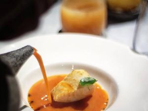 Santap Malam di Bawah Sinar Bulan Purnama di Ketinggian Jakarta, Mau? Santap Malam di Bawah Sinar Bulan Purnama di Ketinggian Jakarta, Mau?