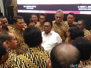 Jawab MK Soal UU yang Dilecehkan, OSO: Nanti Saya Muat di Koran! Jawab MK Soal UU yang Dilecehkan, OSO: Nanti Saya Muat di Koran!