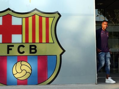 Malcom dan Transfer Kontroversial Barcelona Lainnya