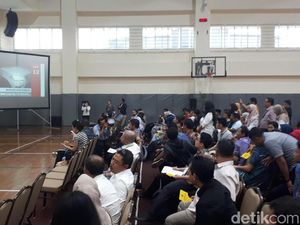 Dilelang KPK Rp 700 Juta, Mercy Bekas Koruptor Laku Rp 1 Miliar