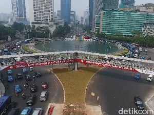 Melongok Efektivitas Pelican Crossing di Jakarta Melongok Efektivitas Pelican Crossing di Jakarta