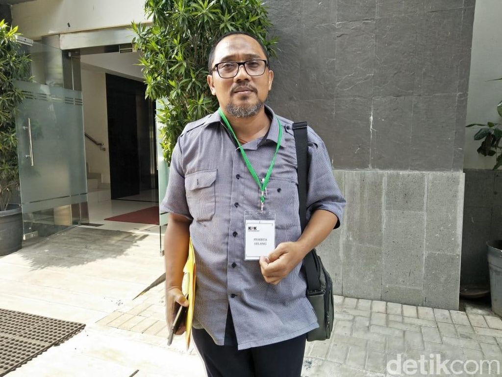 Boyong Mobil Mewah di Lelang KPK, Joko Merasa Tidak Rugi Boyong Mobil Mewah di Lelang KPK, Joko Merasa Tidak Rugi