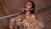 Marion Jola Kenakan Baju Transparan hingga Leng Yein DJ Hot di Asia