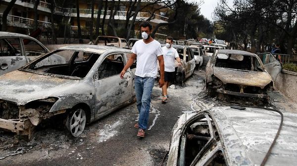 Parahnya Kerusakan Akibat Kebakaran Hutan di Yunani