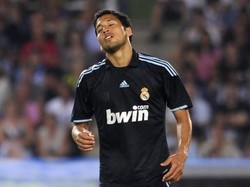 11. Ezequiel Garay - 54 laga (31 bersama Messi, 23 bersama Ronaldo). (Foto: A. ARRIZURIETA / AFP)