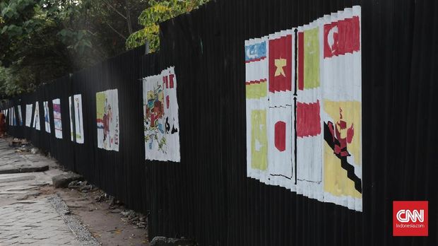 Mural Asian Games 2018 Jadi Sorotan Warga Jakarta