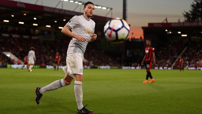 Napoli Ingin Pinjam Darmian Napoli Ingin Pinjam Darmian