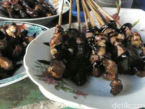 Empuk Gurih Sate Dombat, Penghangat Badan di Dataran Tinggi Dieng Empuk Gurih Sate Dombat, Penghangat Badan di Dataran Tinggi Dieng