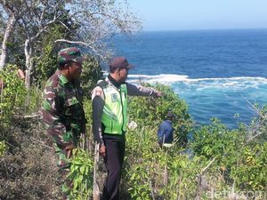 Pemancing Hilang Diduga Ditelan Ombak Pantai di Blitar Pemancing Hilang Diduga Ditelan Ombak Pantai di Blitar