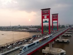 Ada LRT, Hilir Mudik Kendaraan Pribadi di Palembang Mau Dibatasi