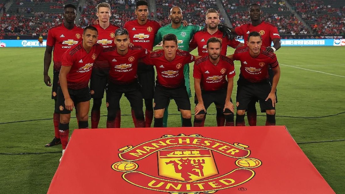 Ander Herrera menyebut Jose Mourinho senang dengan skuat Manchester United (Foto: Victor Decolongon/Getty Images)