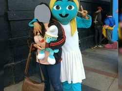 Polah Nakal Badut Smurf Bandung Lecehkan Wanita Muda