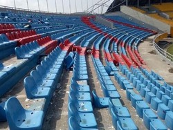 Sebelumnya ada sekitar 335 kursi yang rusak dengan rincian 231 di tribune utara dan 104 di tribune selatan. Pool/IG Jakabaring Sport City.