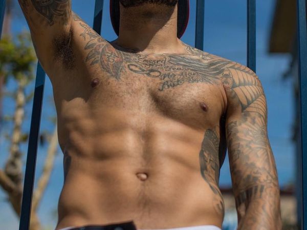 Alamak! Deretan Bodyguard Seleb Kekar nan Tampan